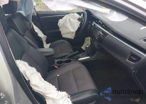 2015 Toyota Corolla S Plus z USA, uszkodzony, nr VIN 2T1BURHE0FC455849